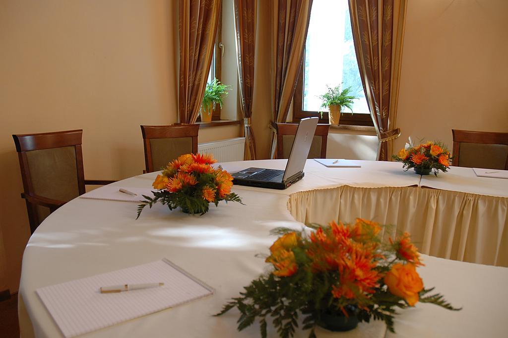 Hotel Hradna Brana ブラチスラヴァ エクステリア 写真